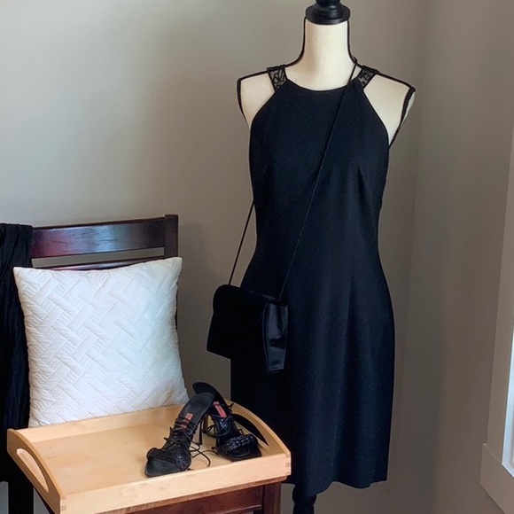 Laundry by Shelli Segal sleeveless crepe dress with beaded back. - Picture 3 of 4